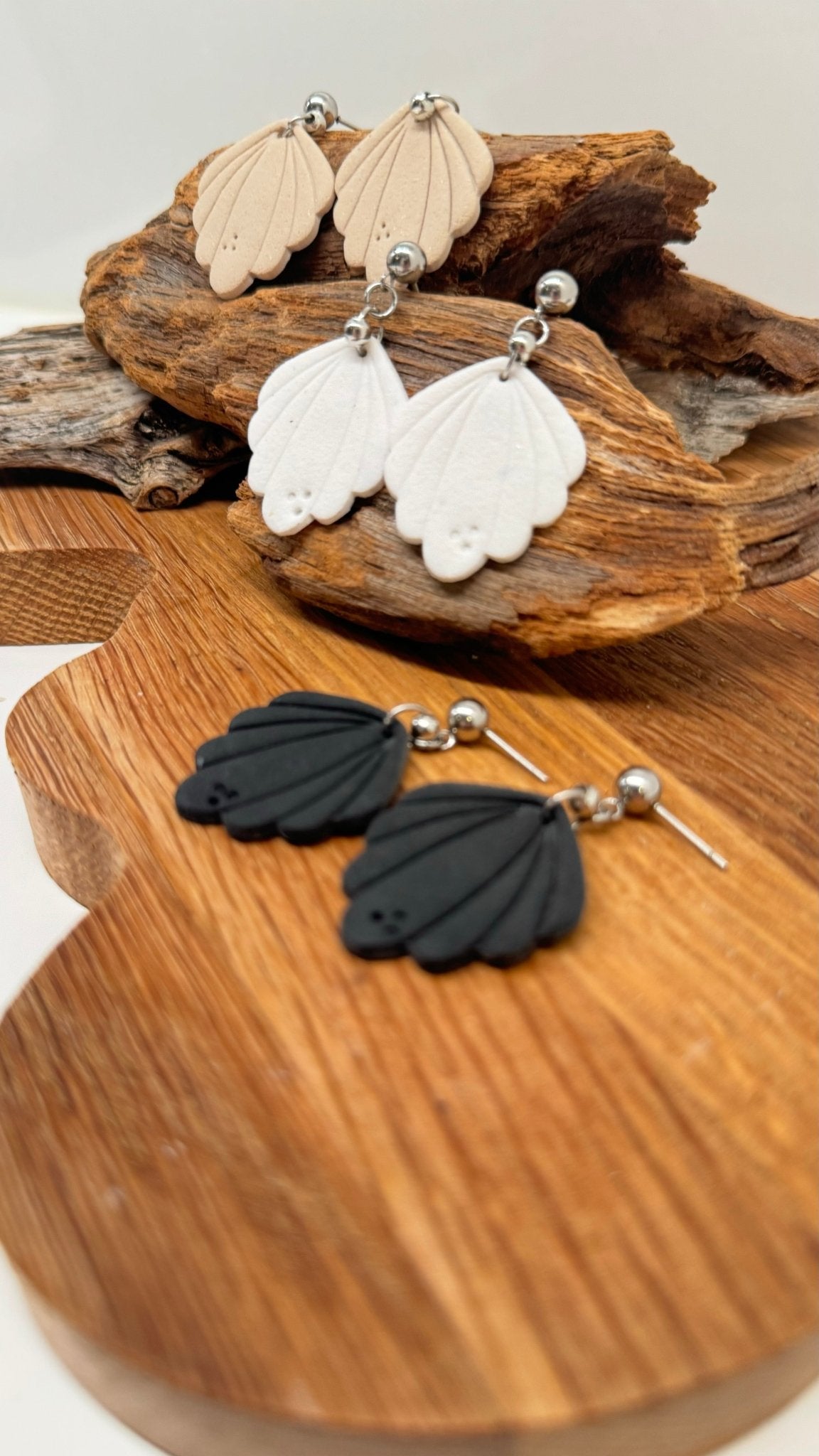 Simpukka-korvakoru - Premium Design from UuPa. - Just 26 €! Shop now at UuPa.
