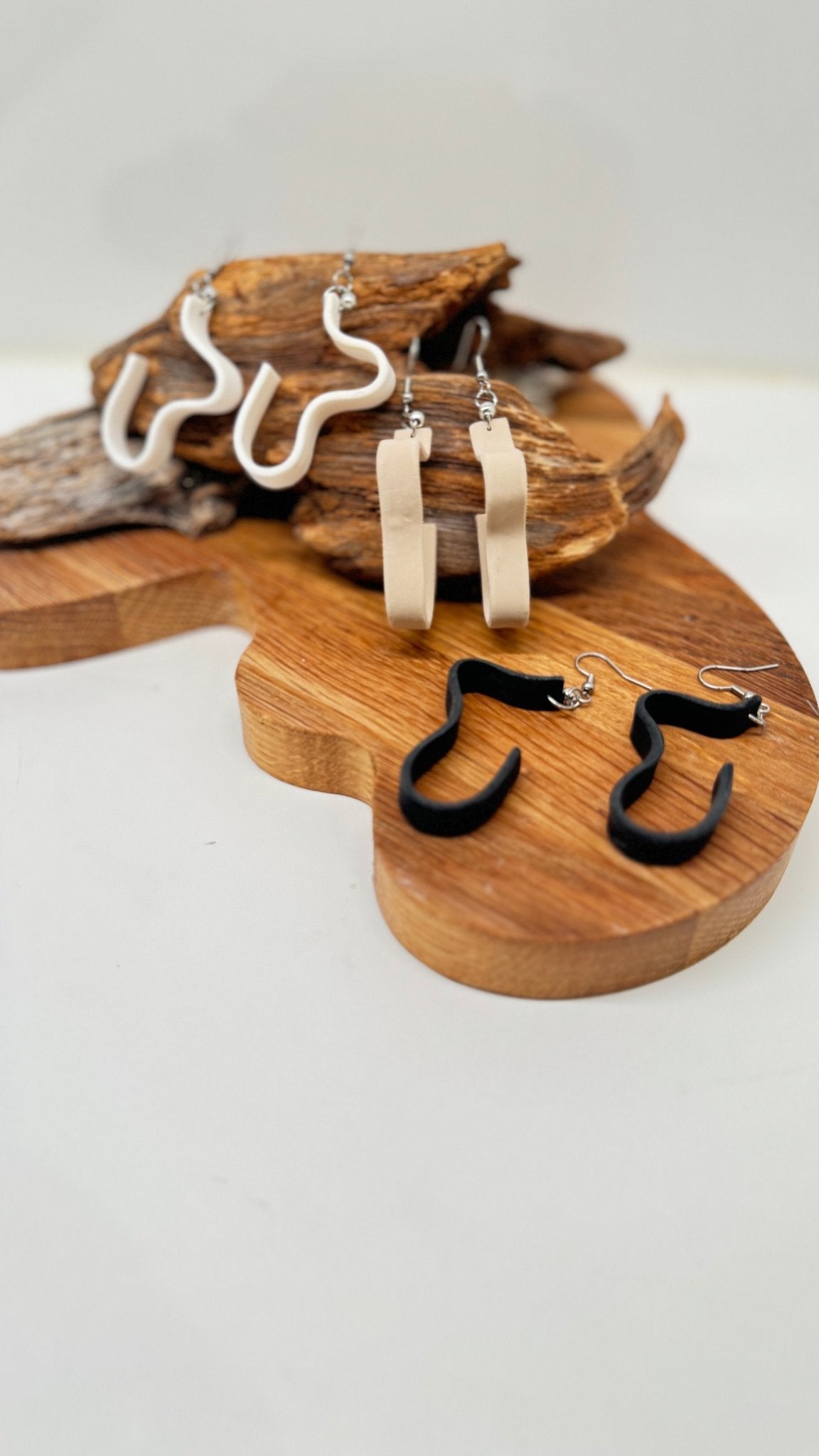 Tunne-korvakoru - Premium Design from UuPa. - Just 32 €! Shop now at UuPa.