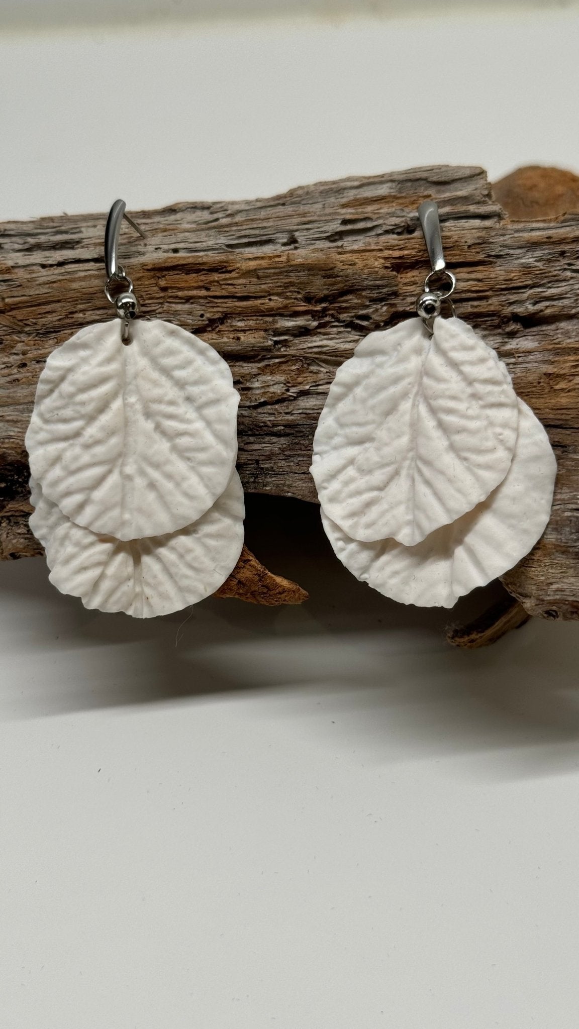 Lehtisade-korvakoru - Premium  from UuPa. - Just 29 €! Shop now at UuPa.
